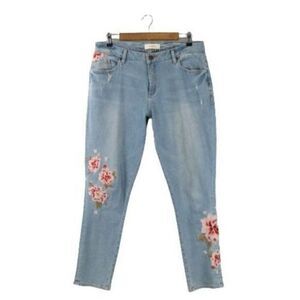 ✨Sundance Catalog Bohemian Primrose Fit Floral Embroidered Denim Jeans✨